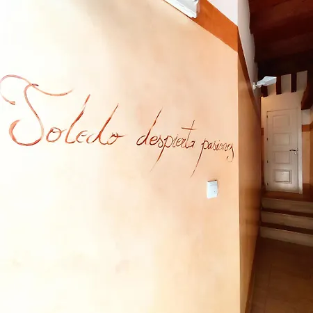 Tres Culturas Lux